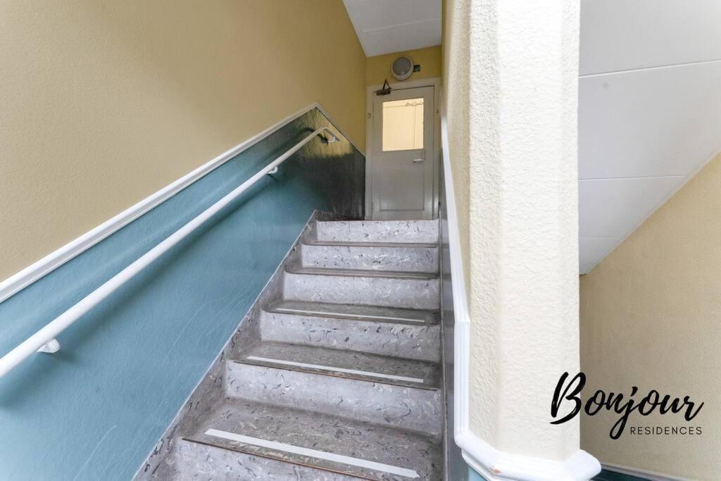 Monge Suite Old Town 2Br-1Ba, Near Royal Mile By Bonjour Residences 爱丁堡 外观 照片