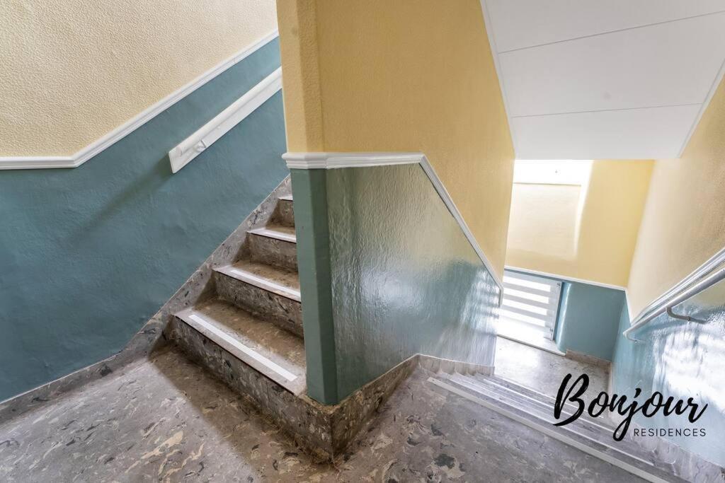 Monge Suite Old Town 2Br-1Ba, Near Royal Mile By Bonjour Residences 爱丁堡 外观 照片